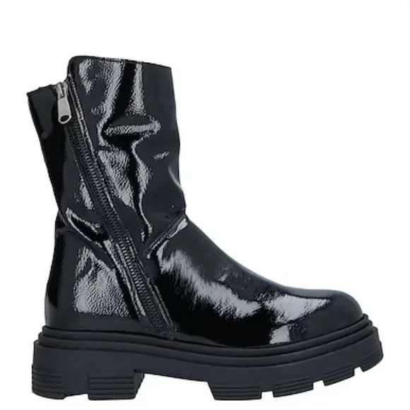 NWT Fabulous Patent Ankle Boots – Made in Italy - Picture 1 of 5